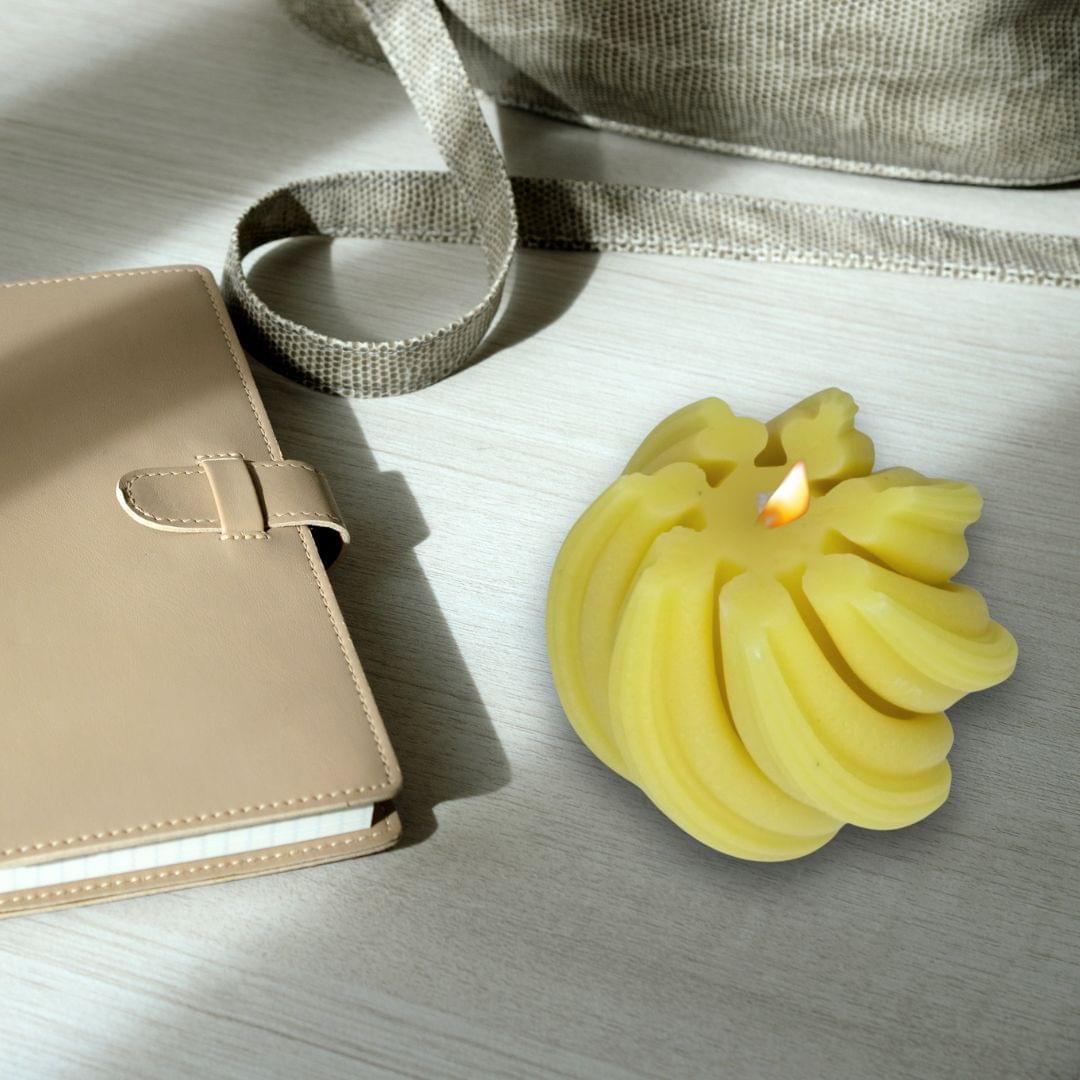 Marshmallow Candle - Image 5